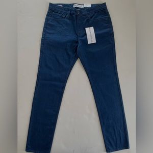 Calvin Klein Jeans size 32/32 slim